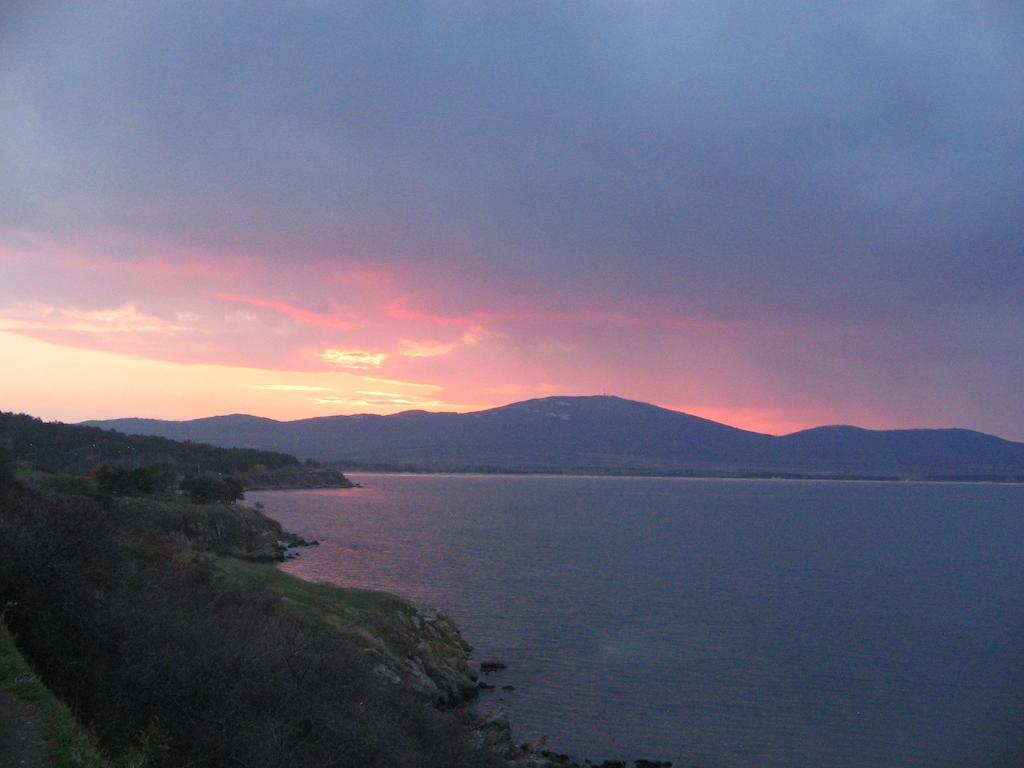 Boryana Hotel Burgas ภายนอก รูปภาพ
